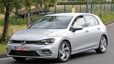 Yeni 2020 VW Golf kamuflajsız yakalandı