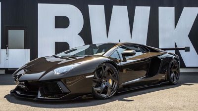 Liberty Walk yorumuyla Lamborghini Aventador