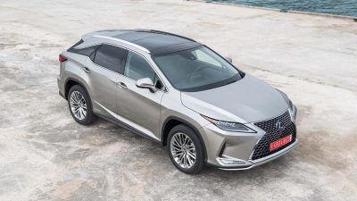 Lexus RX yenilendi