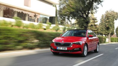 Škoda‘nın iddialı modeli Scala showroomlarda