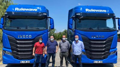 IVECO’dan Murphy’ye 10 adet S-WAY çekici teslimatı