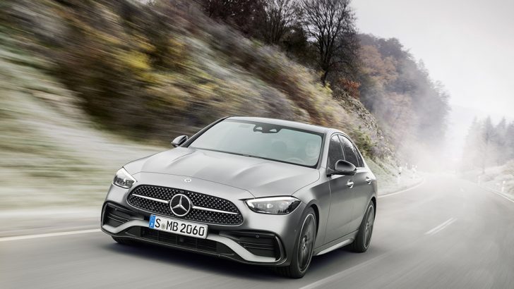 Yeni Mercedes Benz C Serisi tanıtıldı. İşte tüm özellikleri