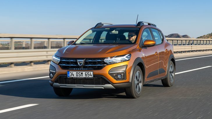 Yeni Dacia Sandero ve Sandero Stepway Türkiye’de kaç paradan satılacak?