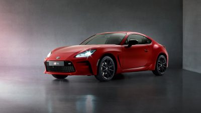 Toyota spor otomobili Yeni GR 86’yı tanıttı