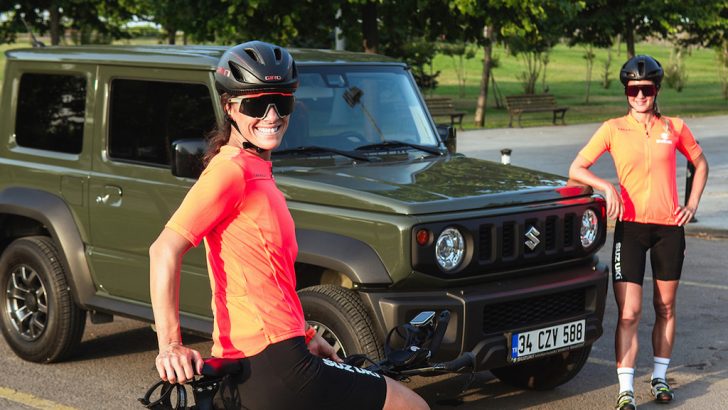 Suzuki kadın bisiklet takımı, 24 saat süren dayanıklılık yarışının birincisi oldu!