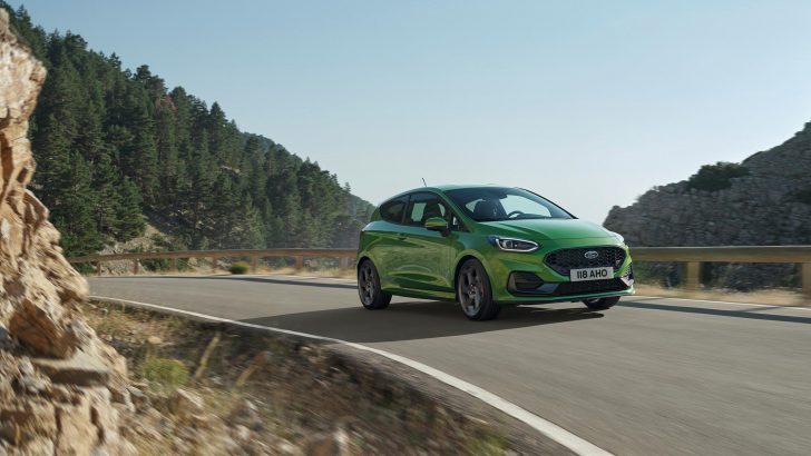 Ford, Yeni Ford Fiesta’yı ‘Hibrit’ versiyonu ile birlikte tanıttı