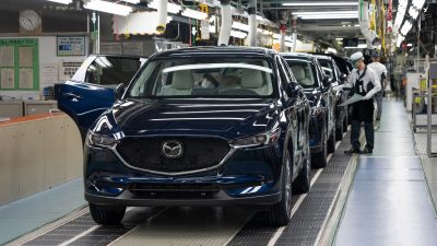 Mazda esnek üretim modeliyle geleceğe hazırlanıyor