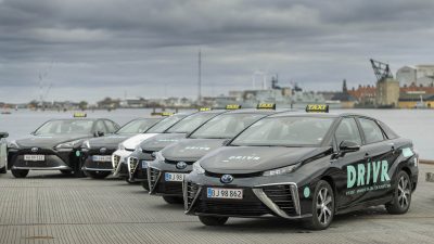 Toyota ve DRIVR işbirliğiyle 100 hidrojen yakıtlı Mirai taksi Kopenhag’da yollara çıktı