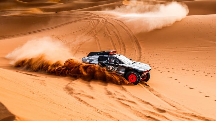 Audi RS Q e-tron ilk Dakar Rallisi’ne çıkıyor