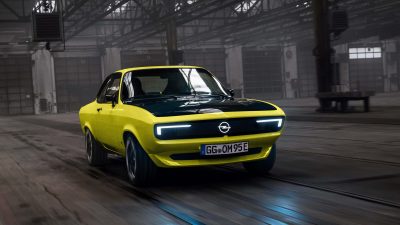 Uluslararası Otomobil Festivali’nde büyük ödülün sahibi Opel Manta GSe ElektroMOD!