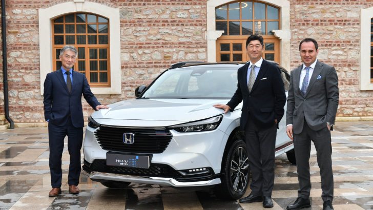 Honda C segmentindeki ürün gamını  HR-V e:HEV ile genişletti