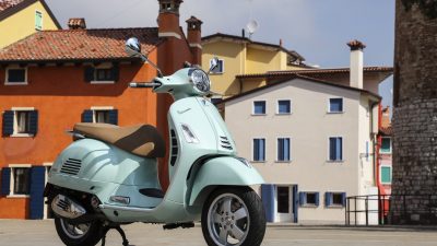 Vespa, 900 Milyon Euro’yu aşan marka değeriyle geleceğe koşuyor!